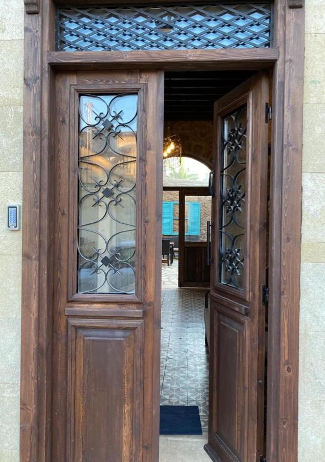 Jasmine Lodge ファマグスタ エクステリア 写真