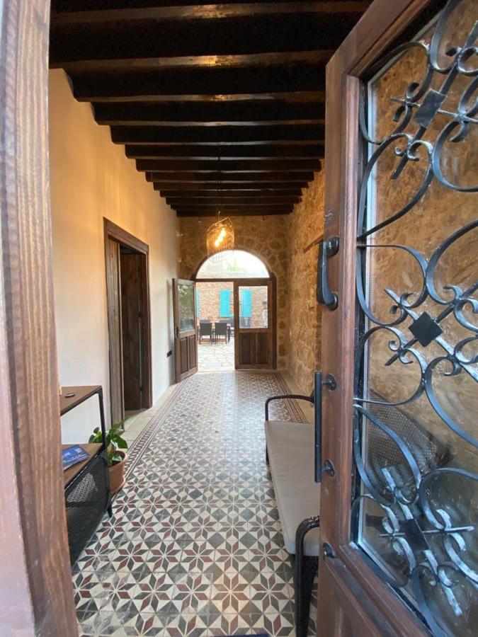 Jasmine Lodge ファマグスタ エクステリア 写真